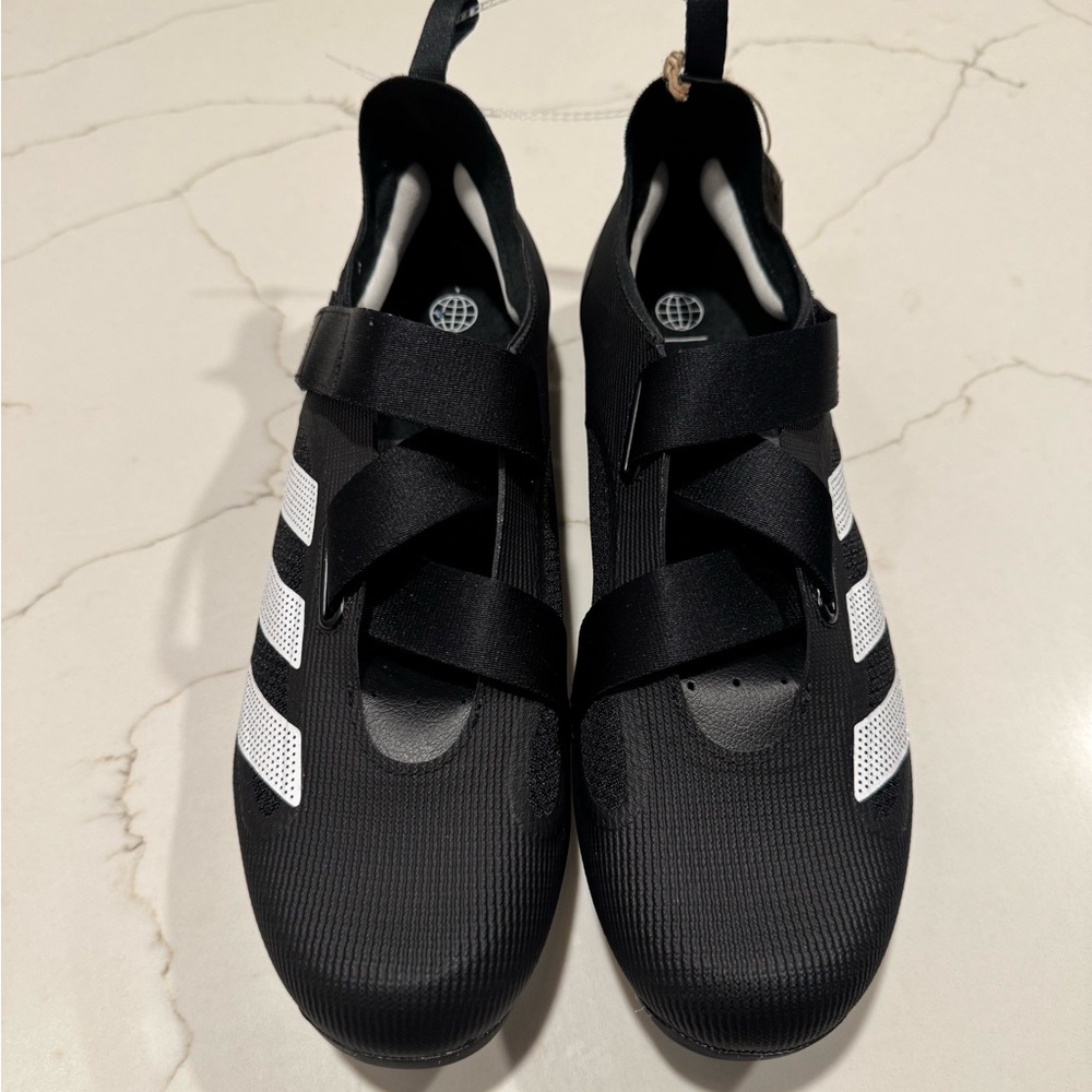 Black and White unisex Indoor biking Shoes